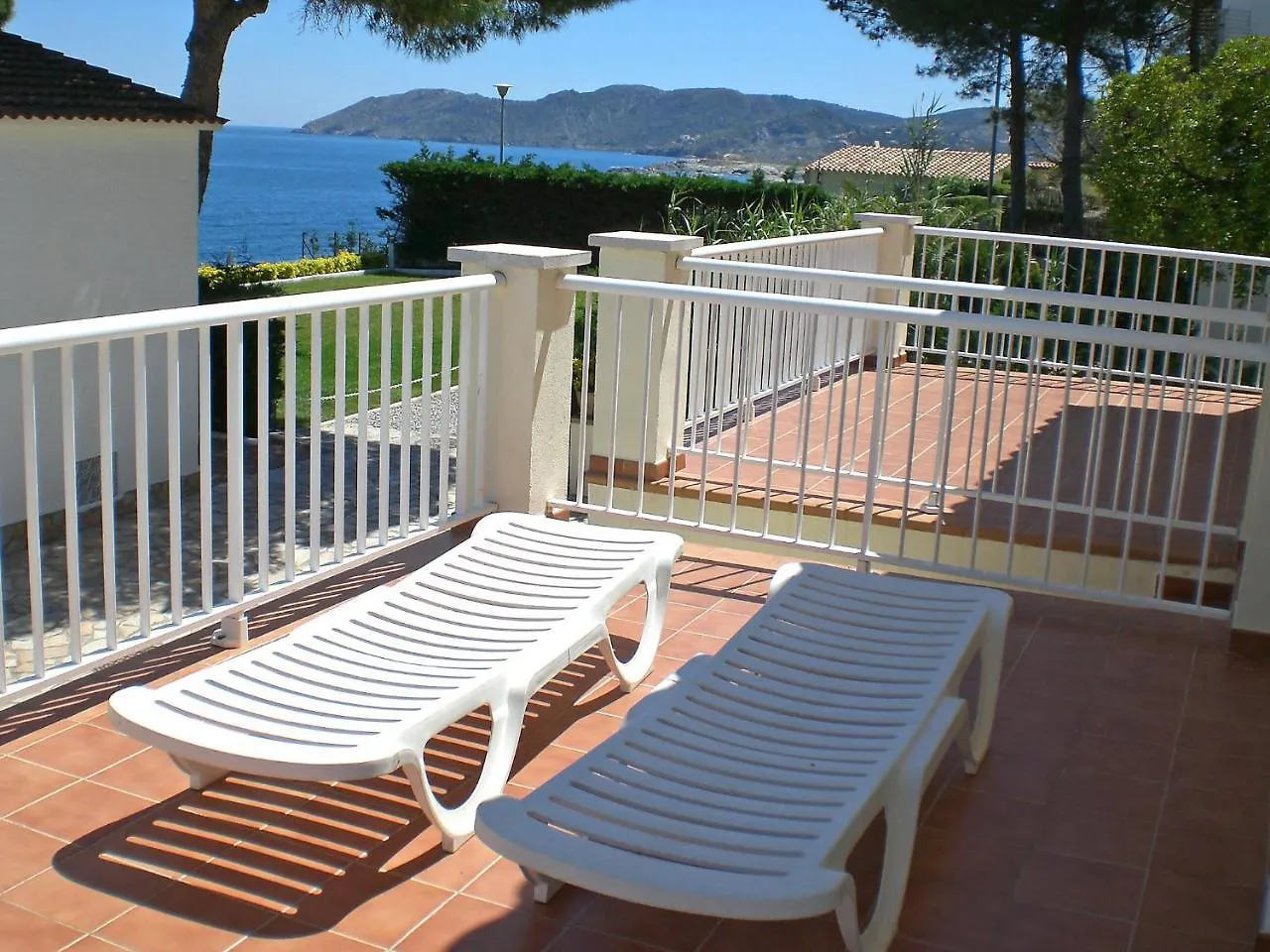 Apartment Palmiers I-11 By Interhome Llança